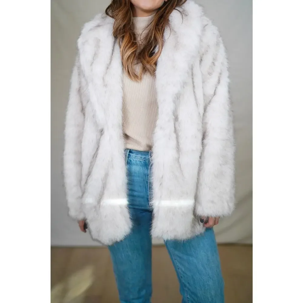 Ivory Faux Fur Coat - Picture 5 of 9